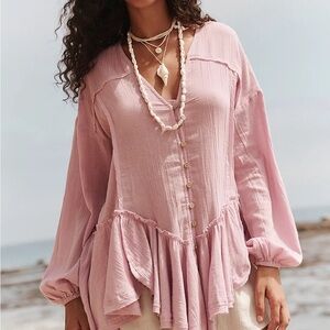 NWOT! 🌟Free People Slice of Heaven Tunic🌟. Size Small. Color Mauve.